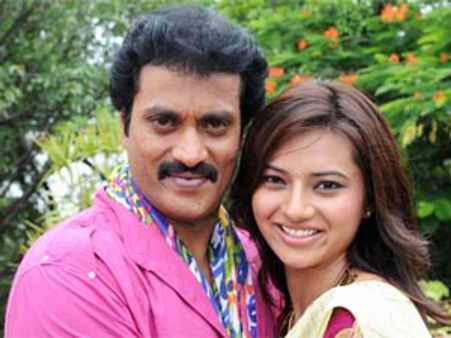 సునీల్ 'పూలరంగడు' ప్రారంభ విశేషాలు