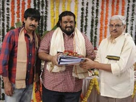 మాస్ పల్స్ బాగా తెలిసిన డైరెక్టర్: రవితేజ