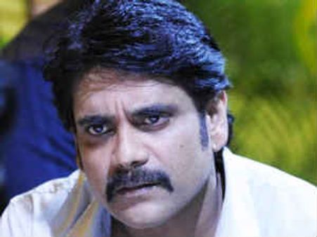 నాగార్జున మొదటే వద్దన్నా నాగచైతన్యే