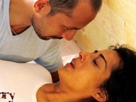 వర్మ స్పెషల్, ‘నాట్ ఎ లవ్ స్టోరీ’ గెరిల్లా షూటింగ్