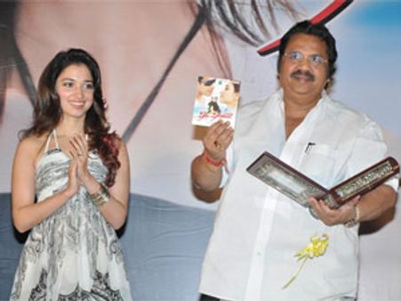 దాసరిని పిలిచినందుకు భలే శాస్త్రి జరిగింది