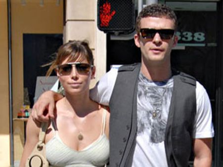 మనస్పర్దల వల్ల విడిపోయిన జంట మళ్లీ కాఫీ షాప్‌లో కలిసింది..