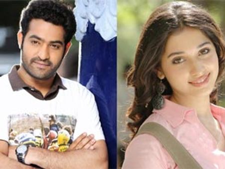 ఫ్రాన్స్ లో జూ ఎన్టీర్, తమన్నా రొమాన్స్...!