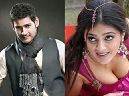 హీరోయిన్లకు వరుస పెట్టి వార్నింగ్స్ ఇస్తున్న మహేష్ భార్య..?