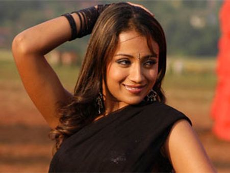 త్రిషను ఇన్సల్ట్ చేసిన జూ ఎన్టీఆర్