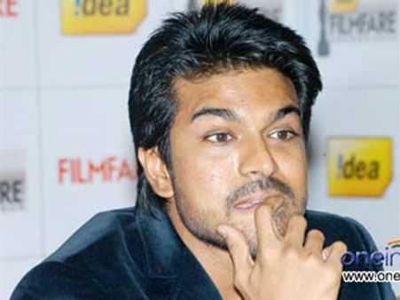 నా డ్రీమ్ డైరక్టర్ ఆయనే: రామ్ చరణ్