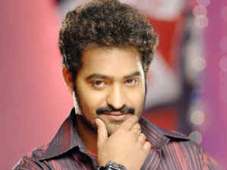 జూ ఎన్టీఆర్, తమన్నా రొమాన్స్ కళ్లారా చూసిన లక్ష్మిప్రణతి