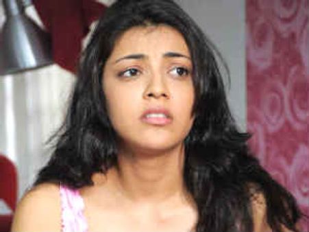 కాజల్ అభిమానుల తప్పుదారిపట్టిస్తోంది: ఎడిటర్ కబీర్ శర్మ