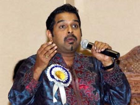 శంకర్ మహదేవన్‌కు ఆశాభోంస్లే అవార్డు