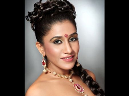 వేషం కావాలంటే సెక్స్ తప్పదన్నాడని హీరోయిన్