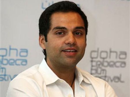 అంకుల్ పాత్ర అయినా ఓకే అంటున్న కుర్ర హీరో