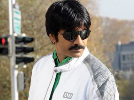 రవితేజ ‘నిప్పు’కు తెలంగాణ సెగ