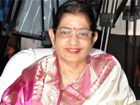 పి.సుశీల- 'విశ్వవిఖ్యాత సంగీత కళా సరస్వతి'