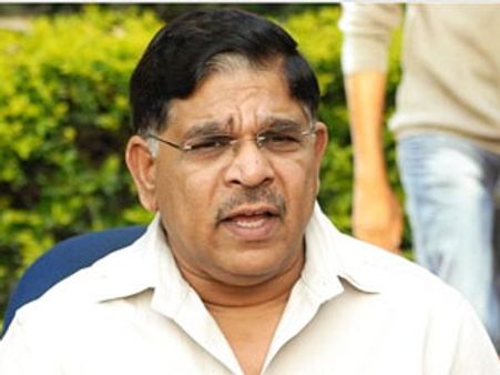 నూకారపు అరెస్టు మీద అల్లు అరవింద్‌పై నిందలు