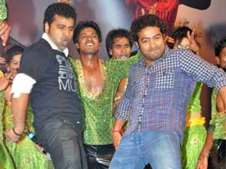 'ఊసరవెల్లి' ఆడియో విశేషాలు