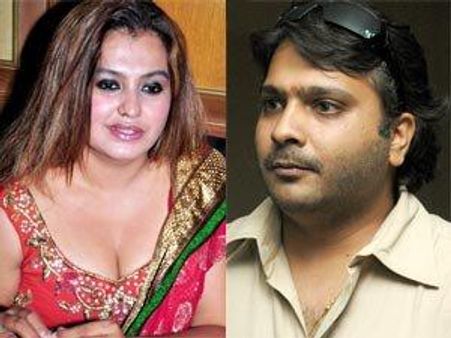 మానభంగ ఆరోపణలు ఎదుర్కొంటున్న ప్రముఖ గాయకుడి కొడుకు...!?