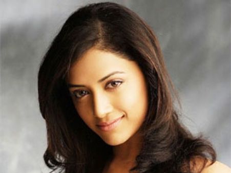 కాన్సర్ తో ధైర్యంగా పోరాడి గెలిచానంటోంది