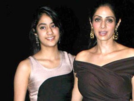 శ్రీదేవి కూతురు..రామ్ చరణ్ ప్రక్కన నో...