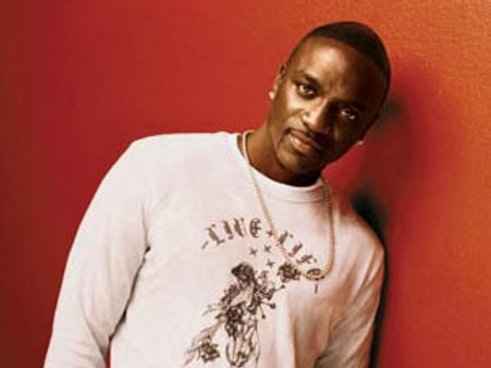 మహేష్ ‘బిజినెస్ మ్యాన్’ కోసం ఇంటర్నేషనల్ సింగర్