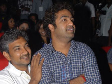 హీరో స్టార్ డమ్ తర్వాతే దర్శకుడి స్థానం: రాజమౌళి