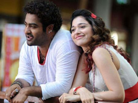 దూకుడుకు ఊసరవెల్లి సెగలు