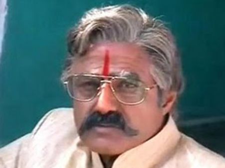 బాలకృష్ణ ‘అధినాయకుడు’లో ఓల్ట్ మేన్ గెటప్...?!
