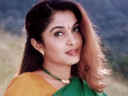 మొగుడి కోసం రమ్య కృష్ణ ప్రత్యేక శ్రద్ధ