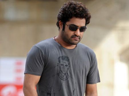 మహేష్ తో కోల్డ్ వార్ విషయమై ఎన్టీఆర్