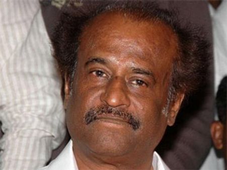 రజనీ తిరుపతి టూర్ వెనక సీక్రెట్..?