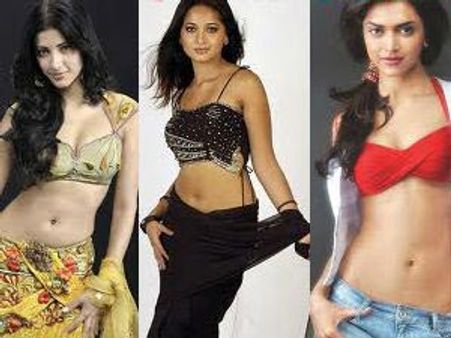 బొడ్డుతో క్లీన్ బోల్డ్ చేస్తున్న తారలు!