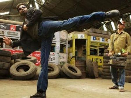 పవన్ పంజా ‘లెగ్’పవర్ ఇదేనా..?