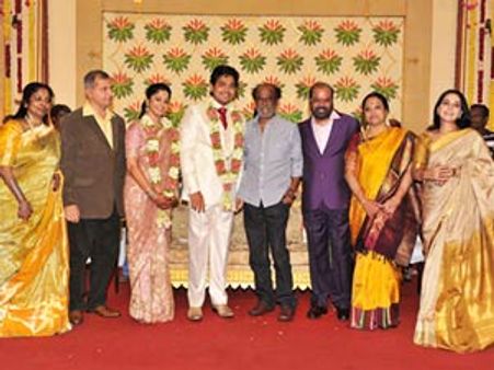 పెళ్లికి హాజరైన కమల్, రజనీ