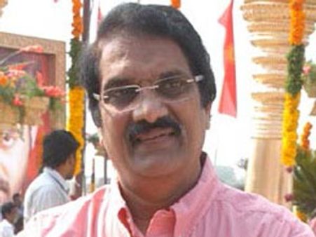 అశ్వనీదత్‌ ఆ దర్శకుడుకి చేసిందే హాట్ టాపిక్