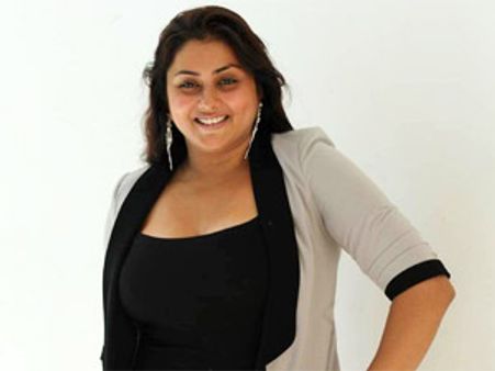 నమిత పగ తీర్చుకుంటుందా?