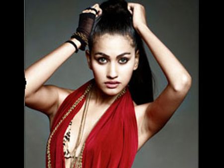 పవన్ ‘పంజా’ ఖచ్చితంగా సూపర్ మెగా బ్లాక్ బస్టర్ అవుతుంది: అంజలీ