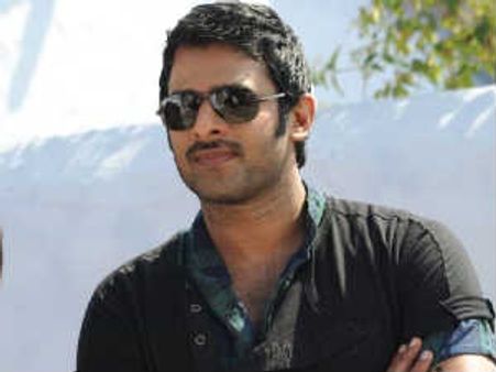 రాజమౌళి-ప్రభాస్ కాంబినేష్ ‘ఛత్రపతి’ రేంజ్ లో రెబల్..!