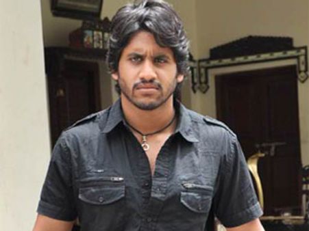 వర్మ సినిమాకి సెన్సార్ తిప్పలు..రివైజింగ్ కమిటీకి పంపిన ‘బెజవాడ’...?