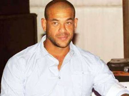 'బిగ్‌బాస్ 5' లో ఆస్ట్రేలియా ఆల్‌రౌండర్ సైమండ్స్..