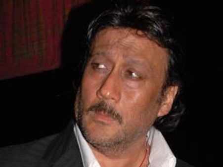 పంజా విలన్ నిజ జీవితంలో ‘గే’ అంటూ ప్రచారం..!