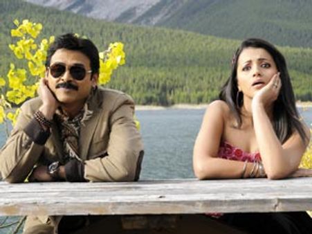 వెయ్యి థియేటర్లలో వెంకటేష్ హంగామా