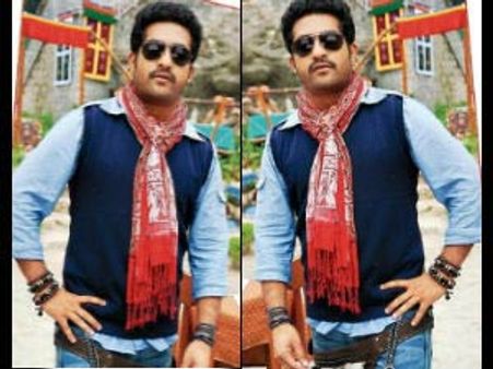 జూ ఎన్టీఆర్ న్యూ అండ్ ఫస్ట్ లుక్ @ దమ్ము