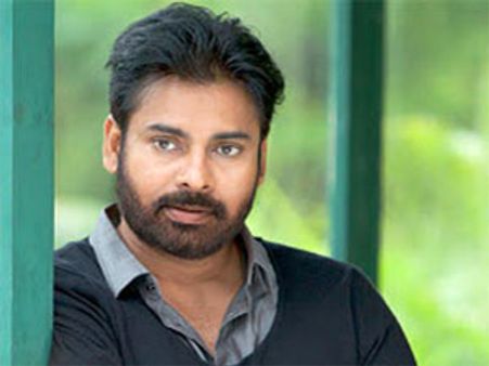 పవన్ కళ్యాణ్ షూటింగ్ సెట్‌కు నిప్పు