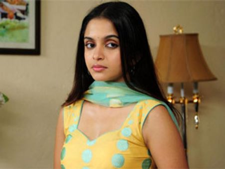 తప్పుచేసానంటున్న'నందీశ్వరుడు' హీరోయిన్