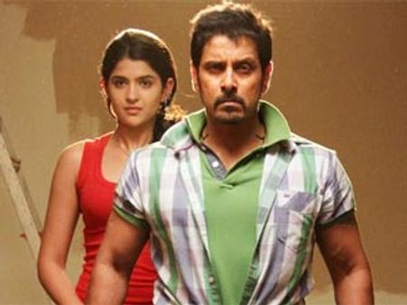 వీడూ రొటీనే (విక్రమ్ 'వీడింతే' రివ్యూ)