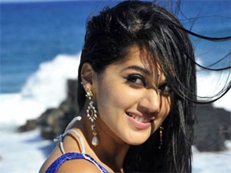 మంచు లక్ష్మీతో పాటు తాప్సీ కూడా...