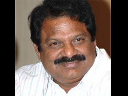 'బిజినెస్‌ మ్యాస్'లో ధర్మవరపు పాత్ర కేక