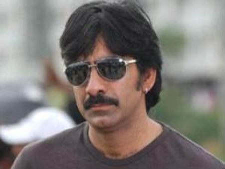 ఐదు షేడ్స్‌లో రవితేజ ‘దరువు’ క్యారెక్టరైజేషన్