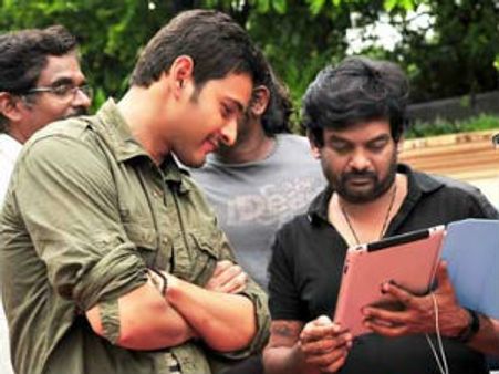 బ్యాడ్ బాయ్స్... పూరి జగన్నాధ్‌పై కేసు నమోదు