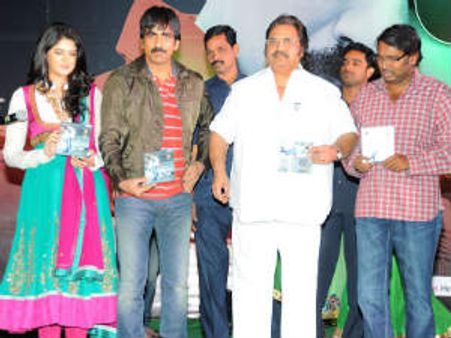 నేనంటే వైవియస్ చౌదరికి చాలా కోపం:దాసరి