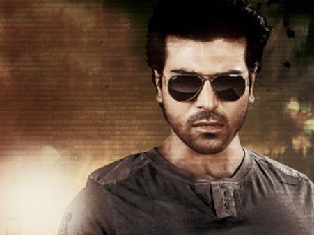 హాట్ టాపిక్: 'రచ్చ' లీకైన టైటిల్ సాంగ్ లిరిక్స్